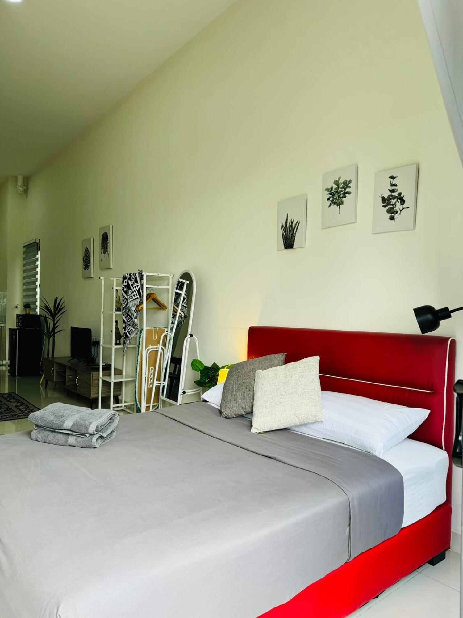 Coresoho Suite By Bkastaycation Kotawarisan Sepang Klia Airport, Free Wifi Buitenkant foto