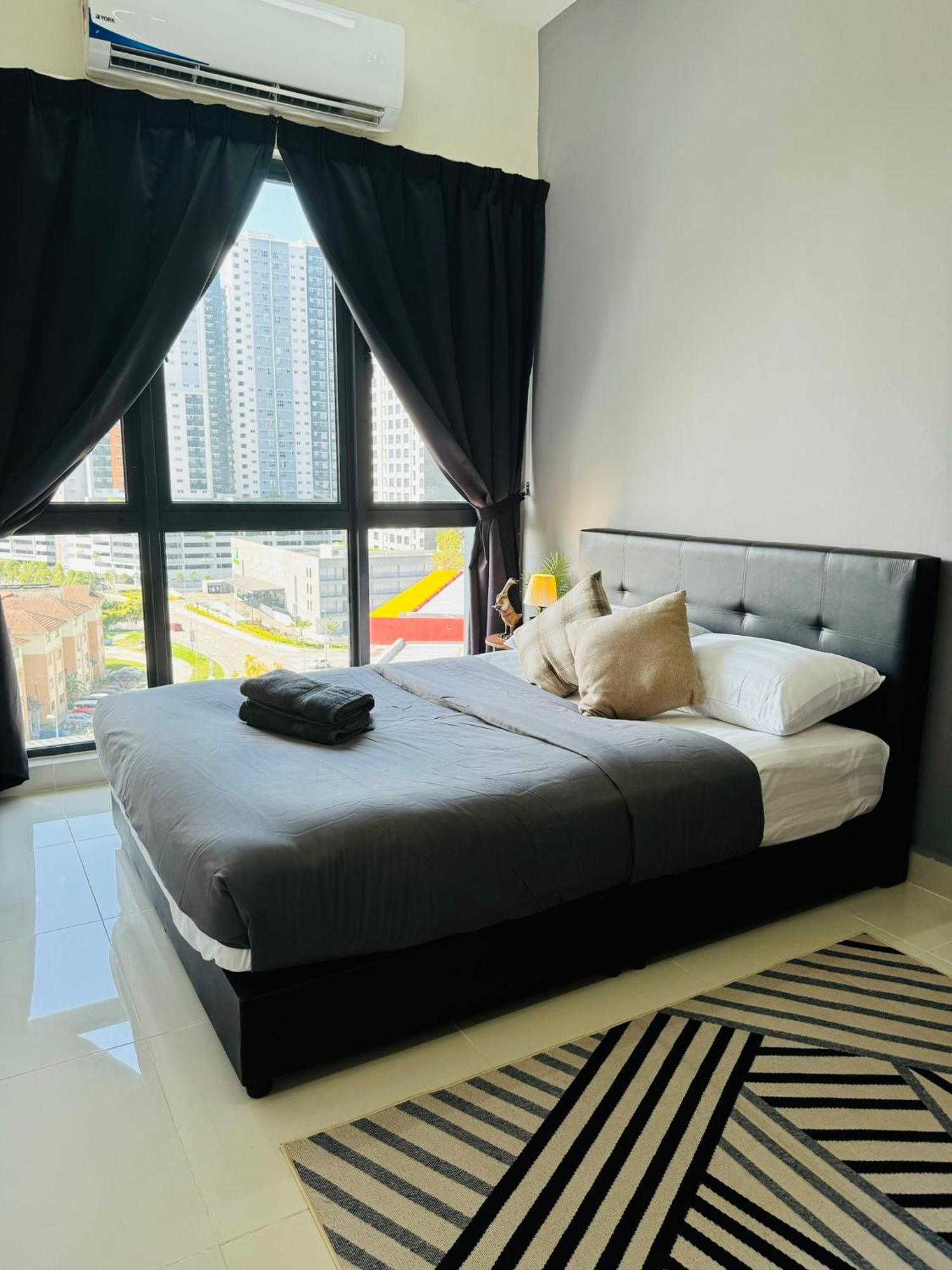 Coresoho Suite By Bkastaycation Kotawarisan Sepang Klia Airport, Free Wifi Buitenkant foto
