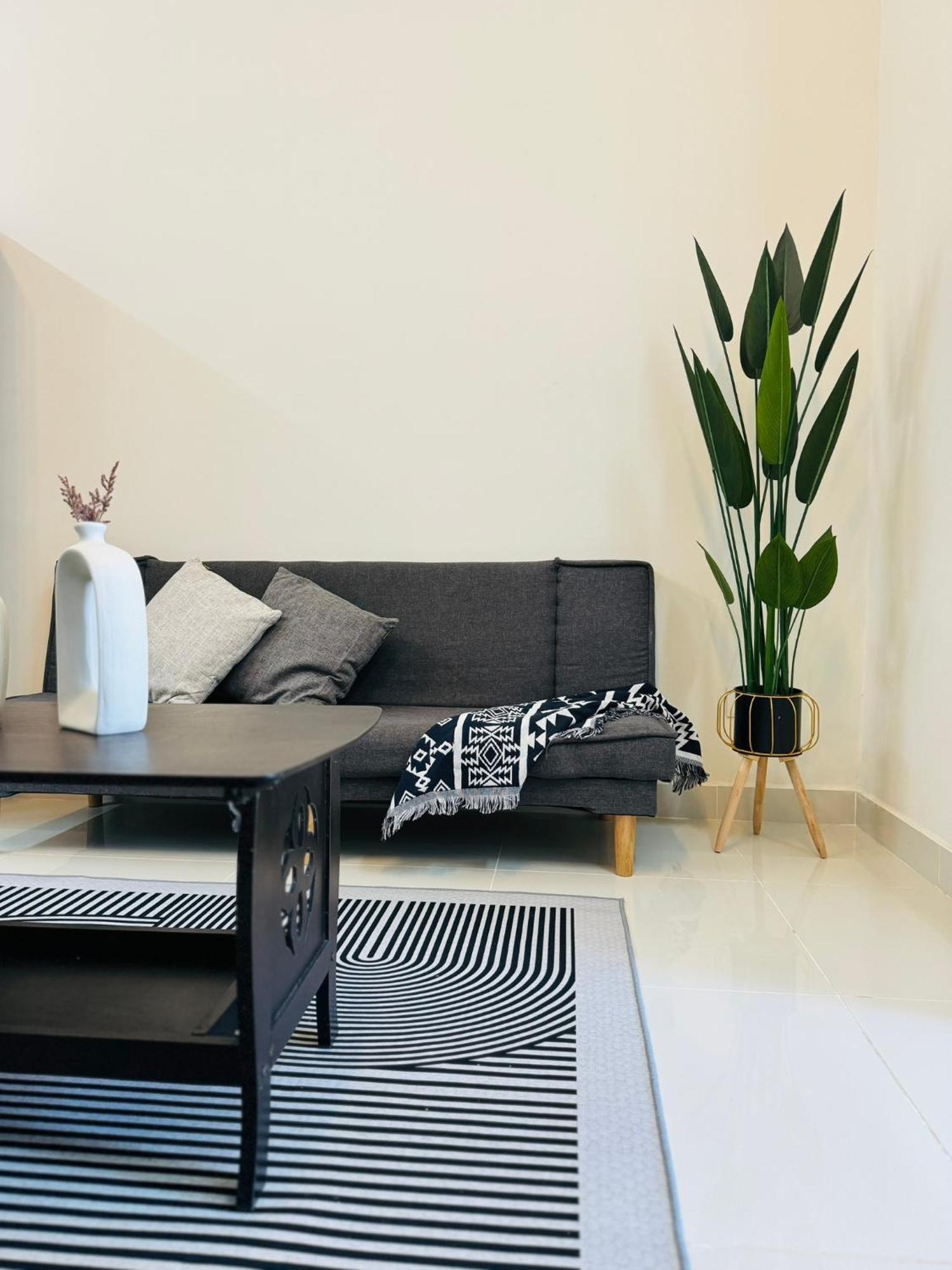 Coresoho Suite By Bkastaycation Kotawarisan Sepang Klia Airport, Free Wifi Buitenkant foto